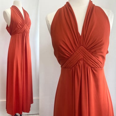 Vintage 70s Maxi Dress / Halter Dress / JERSEY / Empire Waist + Tie Belt / Padded Waist Stitch Detail 