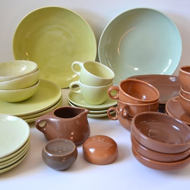 Vintage collection of Russel Wright's Casual China dinnerware by Iroquois, 1947-67 - 38 pieces total 