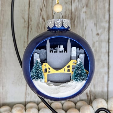 Handmade Pittsburgh Diorama Ornament 