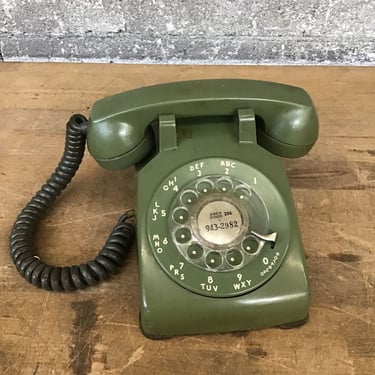 Old-School Rotary Phone (Seattle)