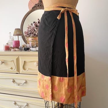 Vintage ‘90s rayon wrap skirt, shimmery gold & hot pink border, boho aesthetic, XS/S 