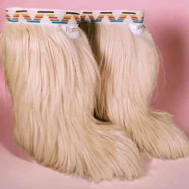 Goat fur winter boots vintage 60s/70s off white multicolored by Regina furry yeti boots snow shoes (37/38) 