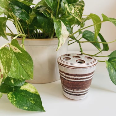 Stoneware Toothbrush Holder