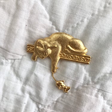 1990's Cat + Mouse Dangling Brooch 
