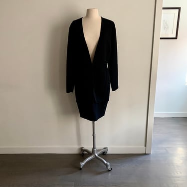 Donna Karan New York black wool jersey knit skirt suit-size 4/6 