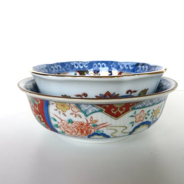 2 Vintage Japanese Imari Chrysanthemum Bowls, Small 5" Hand Painted Porcelain Dishes With Gold Trim By Takahashi 
