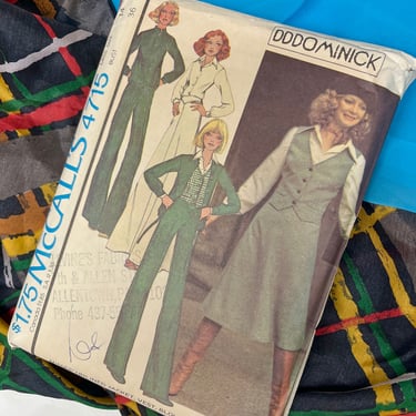 Vintage 70s Sewing Pattern, Bell Bottoms, Wide Legs Pants, Skirt, Tops, Factory Folded, Instructions, Capsule Wardrobe McCalls 4715 