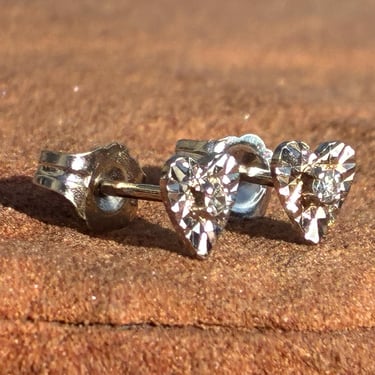 Small 14k Vintage Gold Heart Stud Earrings with Diamond Chip Centers 