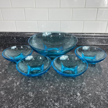 Vintage Hazel Atlas Capri Azure Blue Salad Bowl Serving Set | Colonial Pattern Square blue base | One Large Serving bowl w/4 matching bowls 