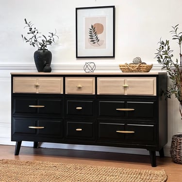 Mid-Century Modern Dresser Sideboard 9 Drawers/ Bedroom Dresser 