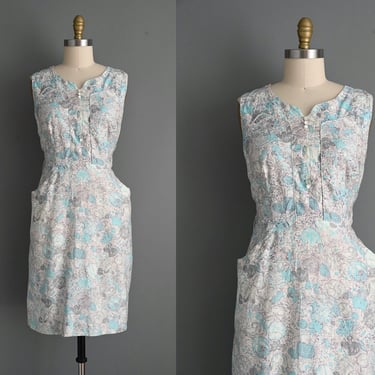 1950s vintage dress | Blue Floral Print Cotton Day Dress | Large 