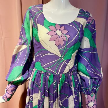 S/M Vintage Pastel Floral Maxi Dress 