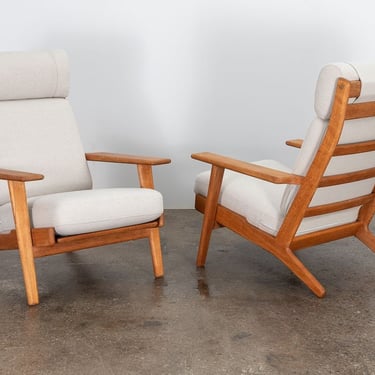 Hans J. Wegner GE290A White Oak Lounge Chairs 