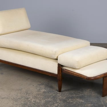 1930s French Art Deco Maple Daybed W/ Cream Velvet 