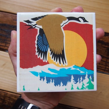 Geese Map Cover Art Coaster. 1970s Vintage Map Art. Birding Décor. Bird Art. Birdwatcher Gift. Canada Goose. Canadian Gift Art Outdoor Scene 