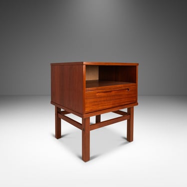 Nightstand / End Table in Teak by Nils Jonsson for Torring Møbelfabrik Produced by HJN Mobler, Denmark, c. 1960's 