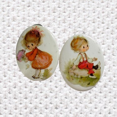 Vintage 70s Wall Hanging Set - Decoupage Decor Plaques - Hippie Children Artwork - Kitschy Home Decoration - Handmade Craft 