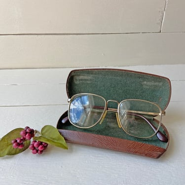 Vintage Reading Glasses, Bifocal Glasses  // Wire Eye Glasses, Steampunk, Lennon Style Frames // Photo Prop, Antique Prop // Perfect Gift 
