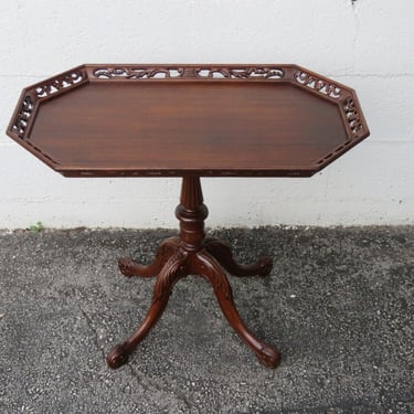 French Hand Carved Side End Table 3412