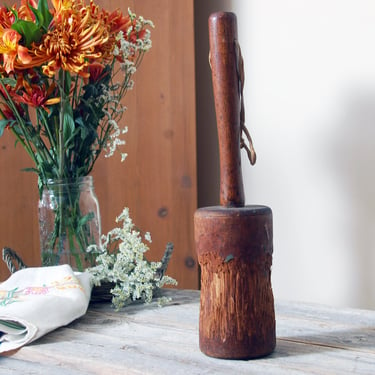 Large primitive wood masher / rustic kitchen pounder / wood potato masher / farmhouse kitchen decor / vintage wood muddler pestle 
