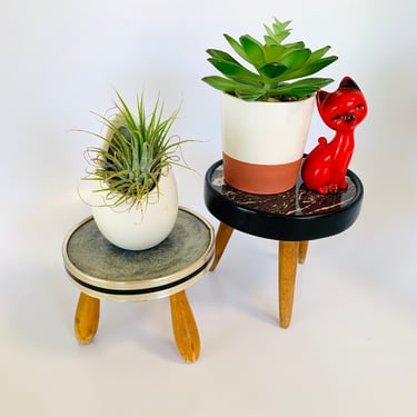 2x Mini Plant Stand, 50s mini table, Tripod Mini Table, Mid Century Formica Table, Vintage mini Table, Cute Vintage Table Pair 
