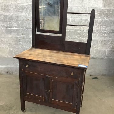 Antique Wooden Washstand/ Dresser (Seattle)