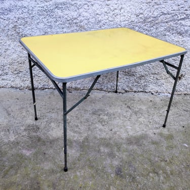 Vintage Folding Table/Beach Table/ Coffee Table/ Picnic Table/ Mid Century Modern Table/ Portable Table/ Patio Table/ Retro Patio Table/ 70s 