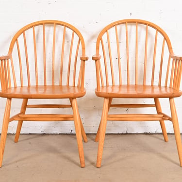 Claud Bunyard for Nichols & Stone American Windsor Oak Armchairs, Pair