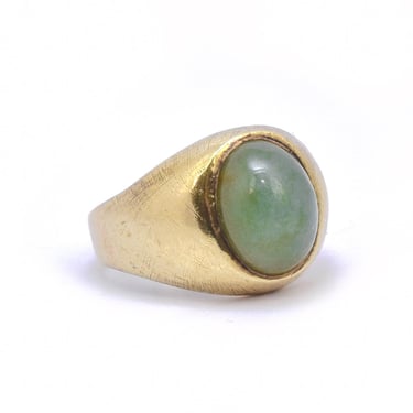 Vintage 14K Gold and Jadeite Cabochon Ring, Round Jade Solitaire Ring in Brushed 14K Gold, Size 8 1/2 Scant 