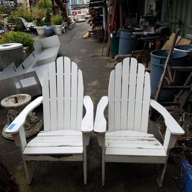 White Wooden Lawn Chairs W28 x H40 x D33