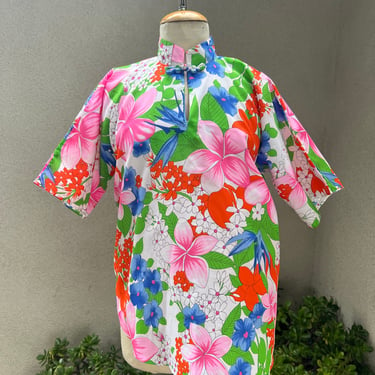 Vintage Pomare Hawaiian Polynesian style top neon floral Sz Large 