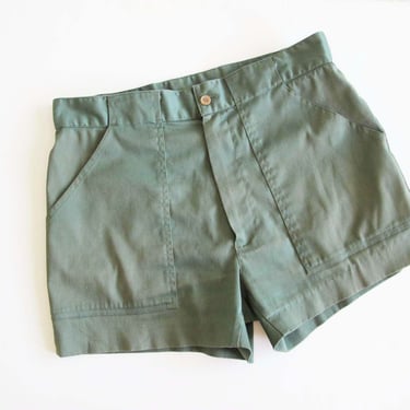 Vintage Green Shorts 32 M - 80s Olive Green Cotton Walking Shorts - Woolrich Bush Outdoor Casual Classic Shorts 