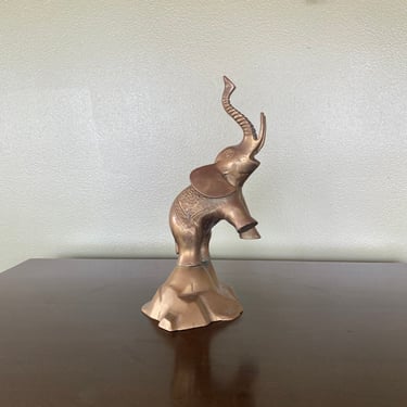 Brass Elephant, Hollywood Regency Brass Animal, Mid-Century Modern Elephant,LARGE Metal animal, Vintage Elephant figurine 