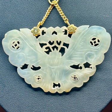 Vintage Carved Jade Butterfly Pendant Necklace Moth Insect Jewelry Handmade 