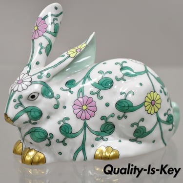 Herend Hungary 15335 Porcelain SBC Siang Blanc Green Flower Bunny Rabbit Figure