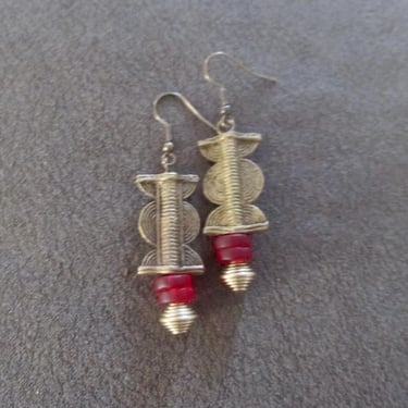 Bronze baule and red frosted glass earrings 