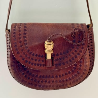 1970's Hippie Leather Crossbody Handbag 