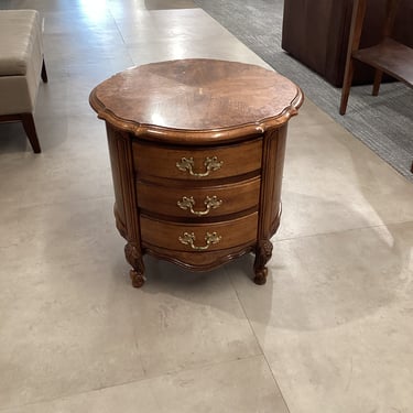 Gordon’s Furniture Side Table