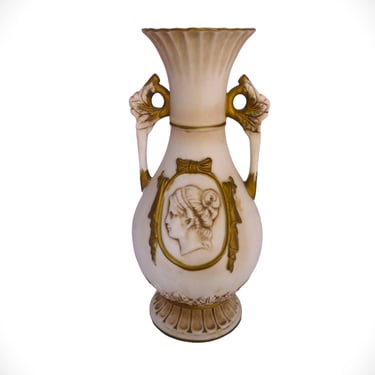 VINTAGE Lefton Cameo Porcelain Vase, Victorian Flower Vase, Home Decor 