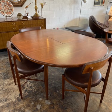 Mid Century Teak Round to Oval Dining Table by GPlan