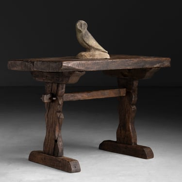 Garden Owl / Trestle Table