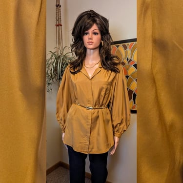 Vintage 1980s Gold Pleated Blouse with Shoulder Pads and Pocket / 80s Secretary Mustard Yellow Button-Up Top Polyester Large 