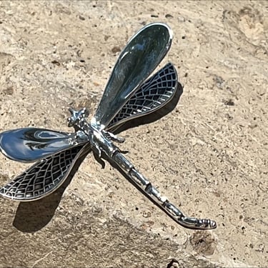 Vintage Mexican Sterling Silver Flying Lifelike Dragonfly Pin / Brooch 