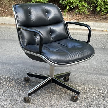 Mid Century Vintage Knoll Pollock Chair in Black Leather 