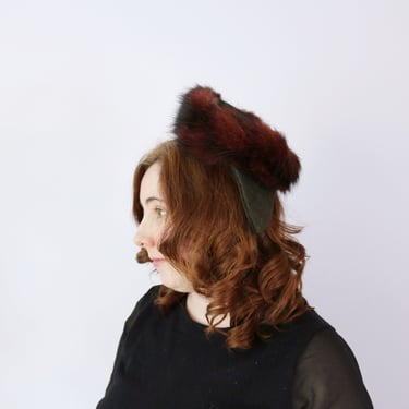 1940s Red Fur & Wool Tilt Hat Soft Genuine Fur Pillbox 