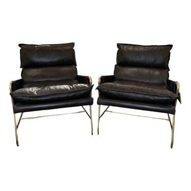 Modern Relaxed Black Leather Lounge Chairs Pair