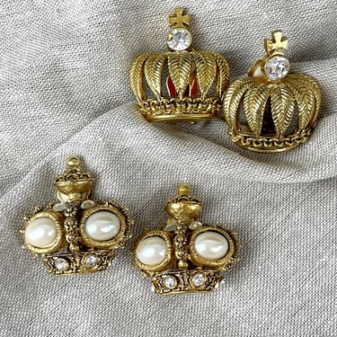 Graziano goldtone crown clip on earrings - 2 pairs - 1980s vintage 