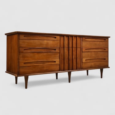 American of Martinsville Vintage Mid Century Modern Brutalist Lowboy Dresser c. 1960s 