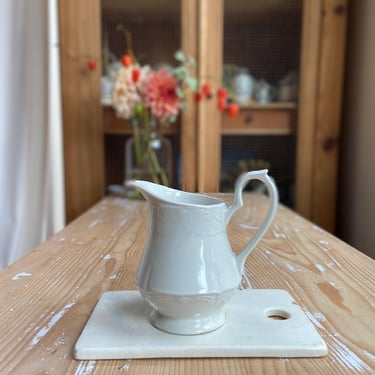 Beautiful rare find vintage English ironstone pitcher 