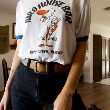 Vintage 90’s Hanes Poly-cotton Bird House Bar Bird Creek Alaska Souvenir Single Stitch Graphic Ringer T-shirt 
